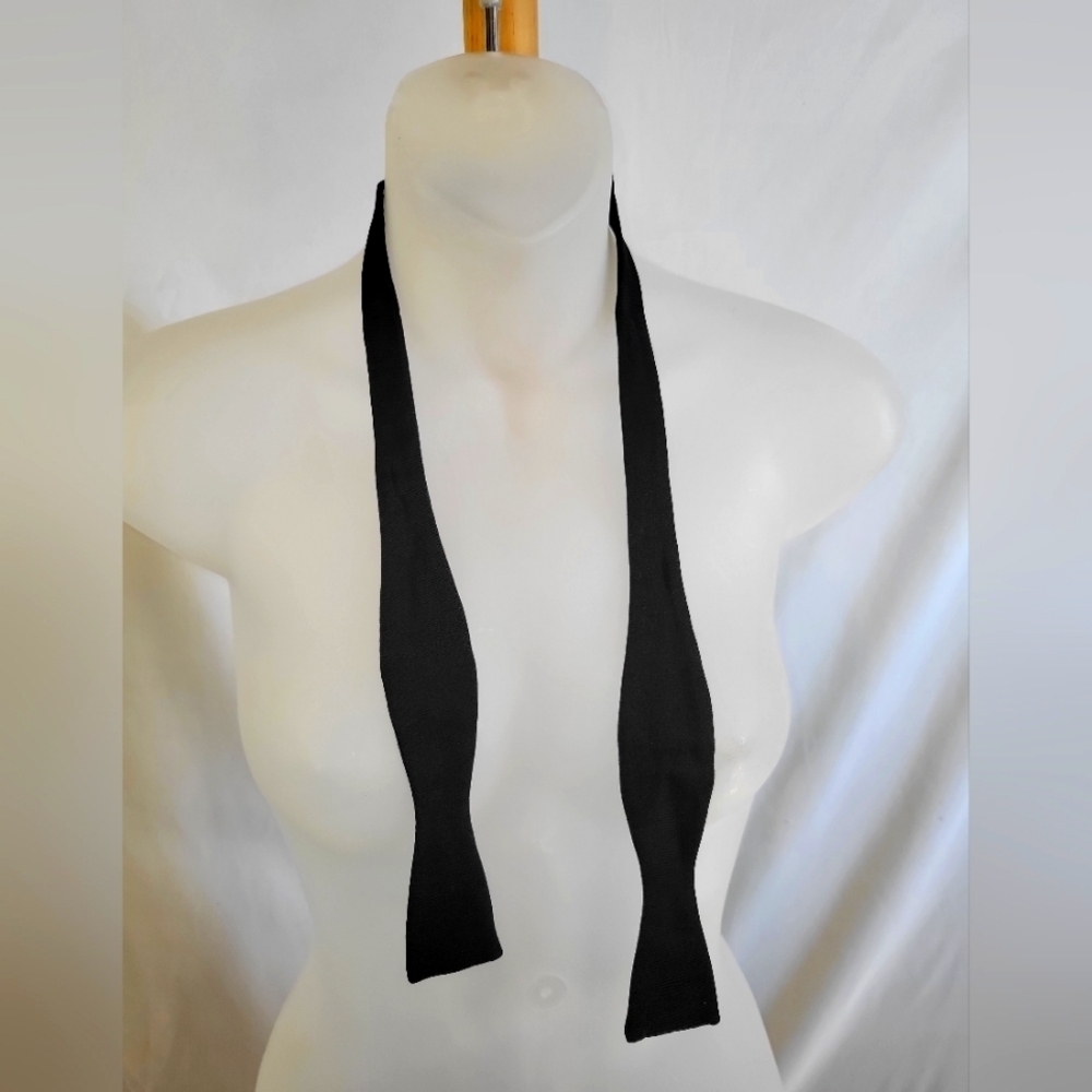 Mens Inviso Size Black Bow  Tie 14 3/4 Adjustable